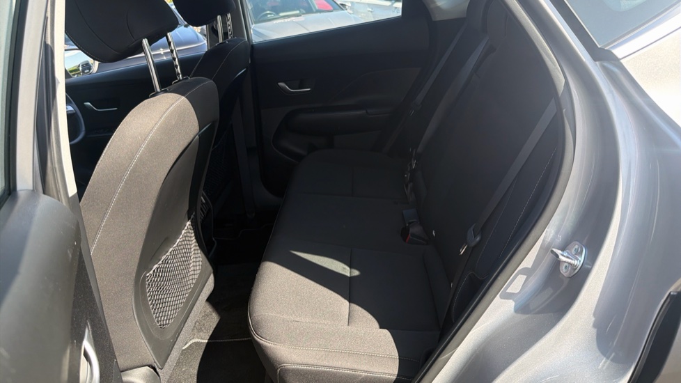 Hyundai KONA 1.6T 138 Advance 5dr Petrol Hatchback - Image 16