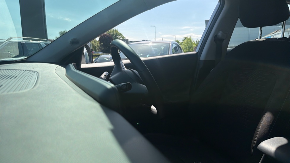 Hyundai KONA 1.6T 138 Advance 5dr Petrol Hatchback - Image 29