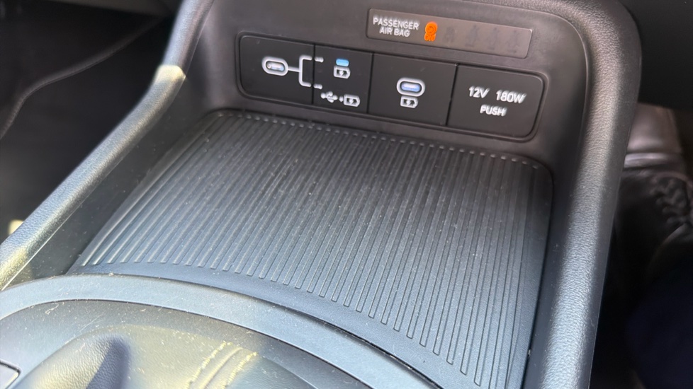 Hyundai KONA 1.6T 138 Advance 5dr Petrol Hatchback - Image 35
