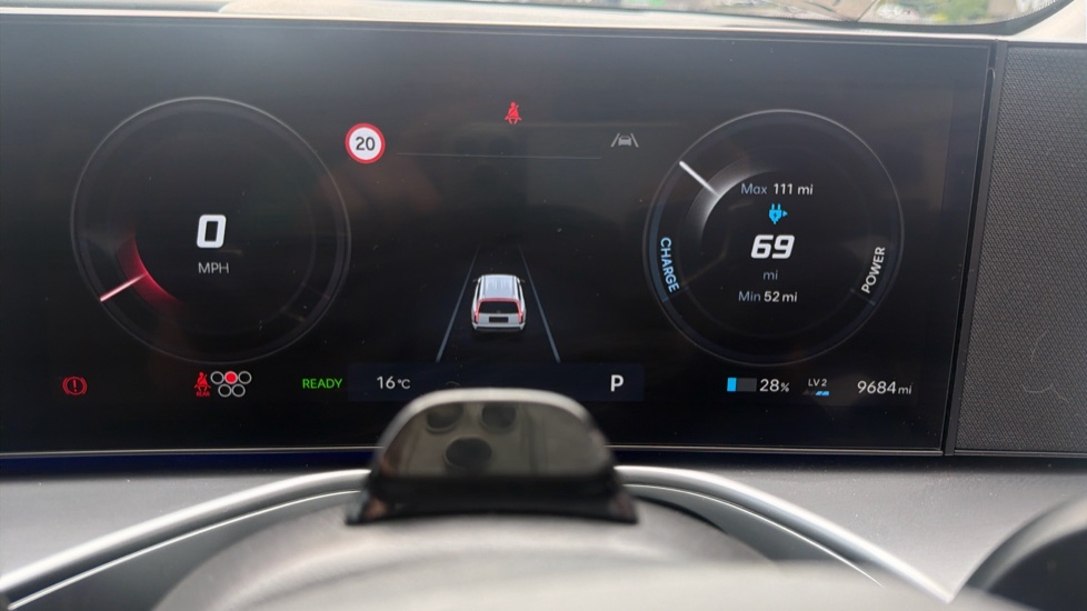 Hyundai IONIQ 9 226kW Ultimate 110kWh 5dr AWD Auto Electric Estate - Image 18