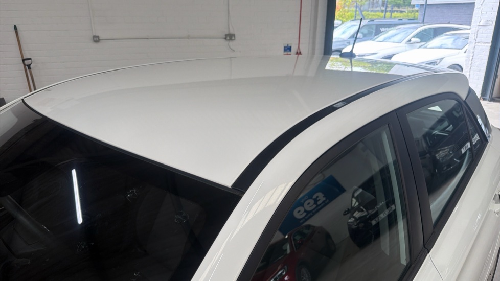 Hyundai i20 1.2 MPi S Connect 5dr Petrol Hatchback - Image 27