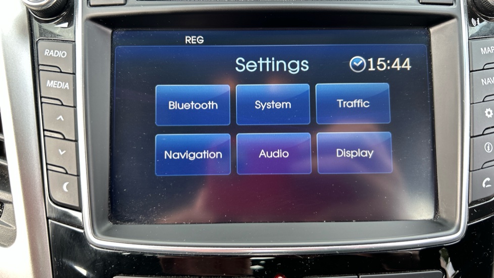 Hyundai i30 1.6 CRDi Blue Drive SE Nav 5dr Diesel Hatchback - Image 32