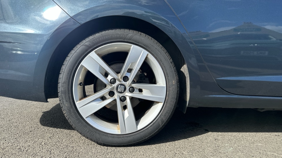 SEAT Leon 2.0 TSI 190 FR Sport [EZ] 5dr DSG Petrol Estate - Image 7