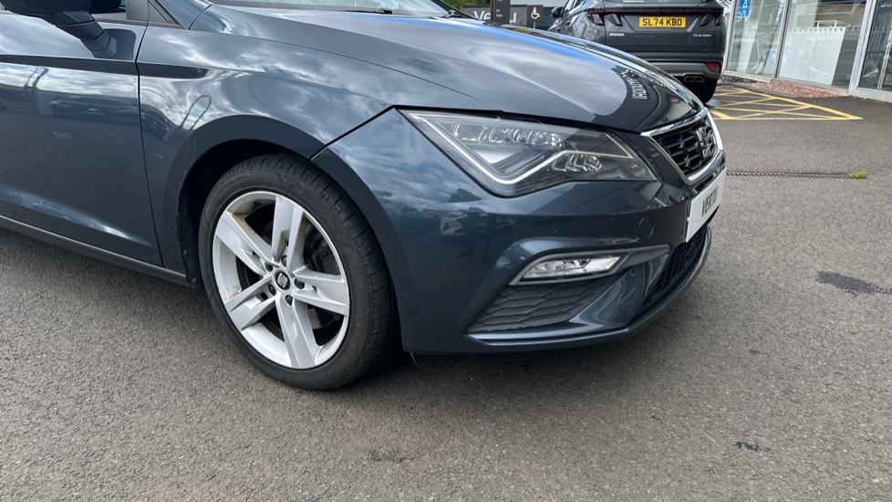 SEAT Leon 2.0 TSI 190 FR Sport [EZ] 5dr DSG Petrol Estate - Image 34