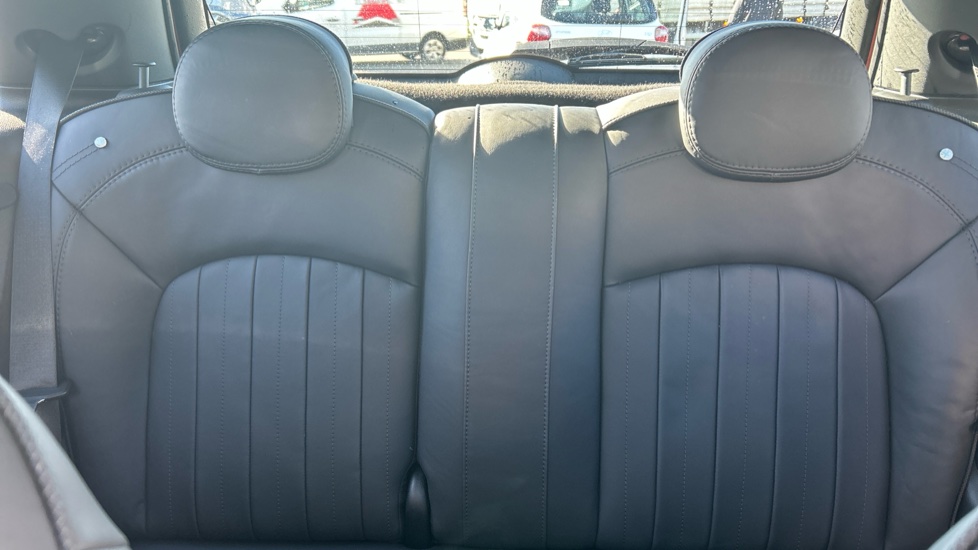 MINI Hatchback 1.5 Cooper Exclusive II 3dr Auto Petrol Hatchback - Image 15