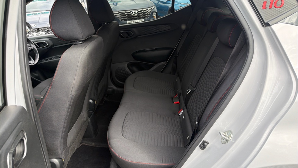 Hyundai i10 1.0 T-GDi N Line 5dr Petrol Hatchback - Image 16