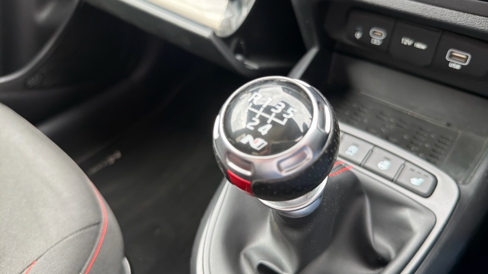 Hyundai i10 1.0 T-GDi N Line 5dr Petrol Hatchback - Image 21