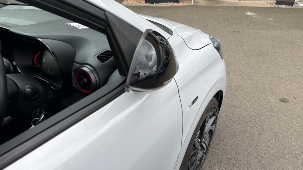 Hyundai i10 1.0 T-GDi N Line 5dr Petrol Hatchback - Image 35