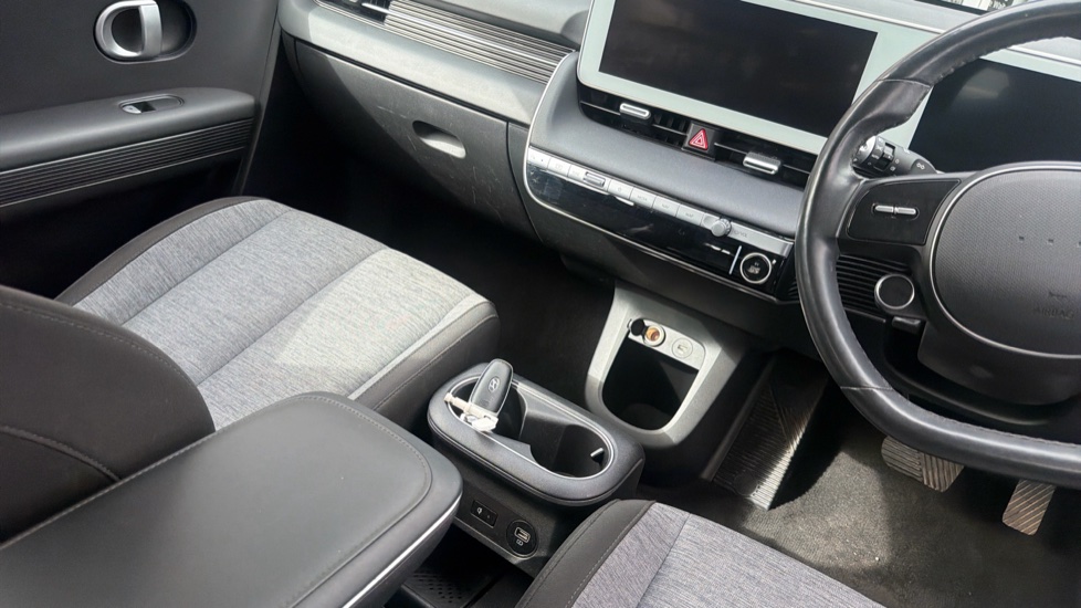 Hyundai IONIQ 5 225kW Premium 73 kWh 5dr AWD Auto Electric Hatchback - Image 14