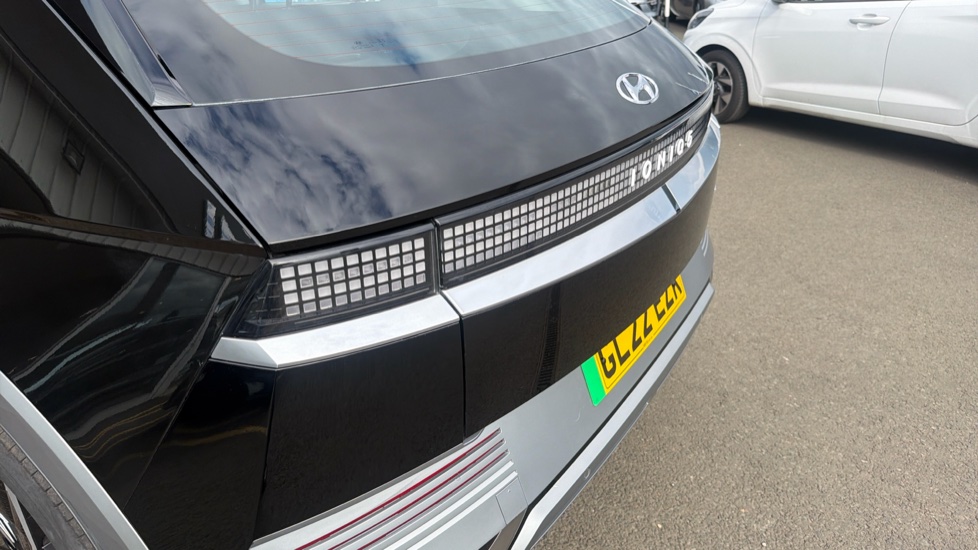 Hyundai IONIQ 5 225kW Premium 73 kWh 5dr AWD Auto Electric Hatchback - Image 21