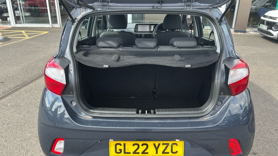 Hyundai i10 1.2 MPi SE Connect 5dr Auto Petrol Hatchback - Image 4
