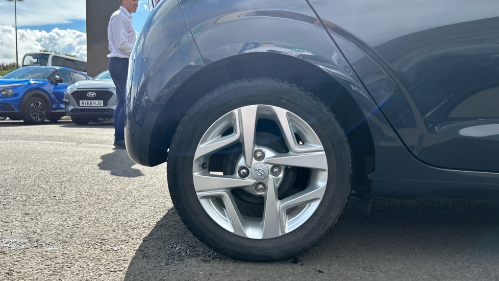 Hyundai i10 1.2 MPi SE Connect 5dr Auto Petrol Hatchback - Image 7