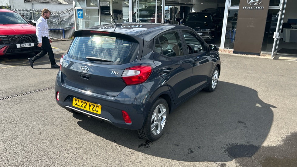 Hyundai i10 1.2 MPi SE Connect 5dr Auto Petrol Hatchback - Image 39