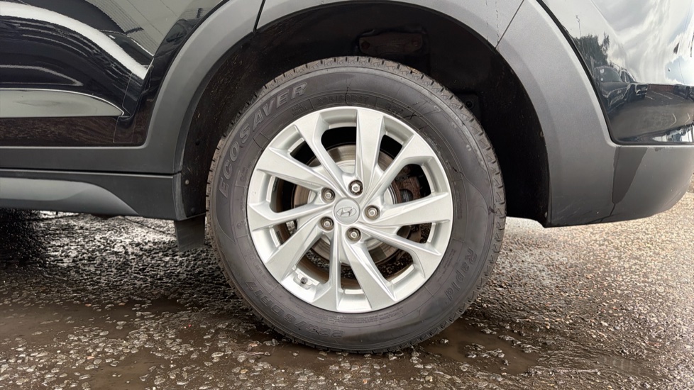 Hyundai TUCSON 1.6 GDi SE Nav 5dr 2WD Petrol Estate - Image 7