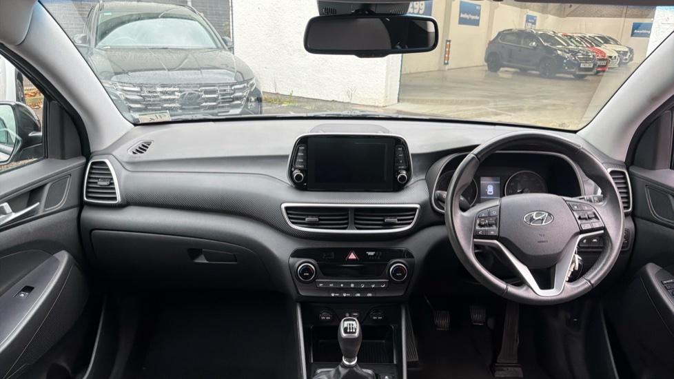 Hyundai TUCSON 1.6 GDi SE Nav 5dr 2WD Petrol Estate - Image 10