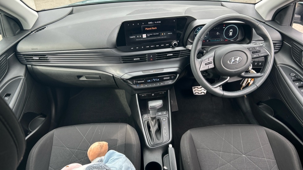 Hyundai BAYON 1.0 TGDi 48V MHEV Premium 5dr DCT Petrol Hatchback - Image 10