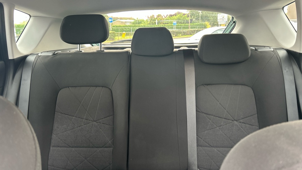 Hyundai BAYON 1.0 TGDi 48V MHEV Premium 5dr DCT Petrol Hatchback - Image 15