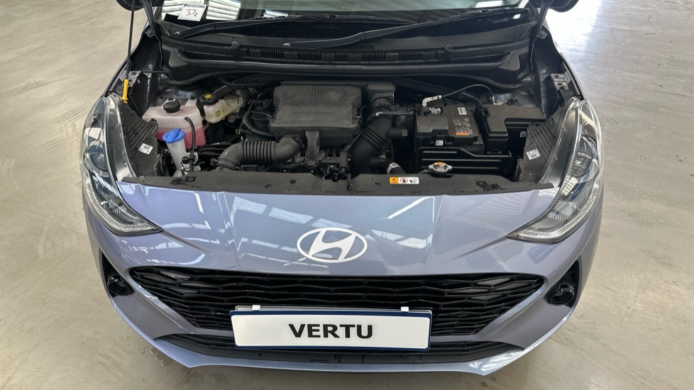 Hyundai i10 1.0 [63] Premium 5dr [Nav] Petrol Hatchback - Image 8
