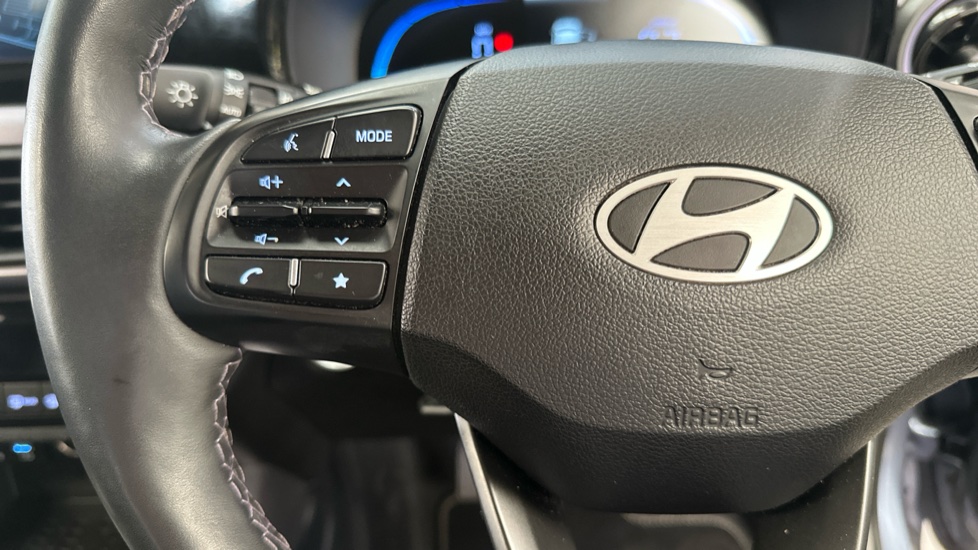 Hyundai i10 1.0 [63] Premium 5dr [Nav] Petrol Hatchback - Image 24