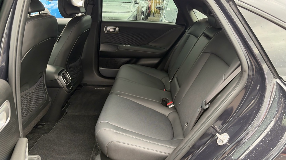Hyundai IONIQ 6 239kW Ultimate 77kWh 4dr AWD Auto Electric Saloon - Image 16