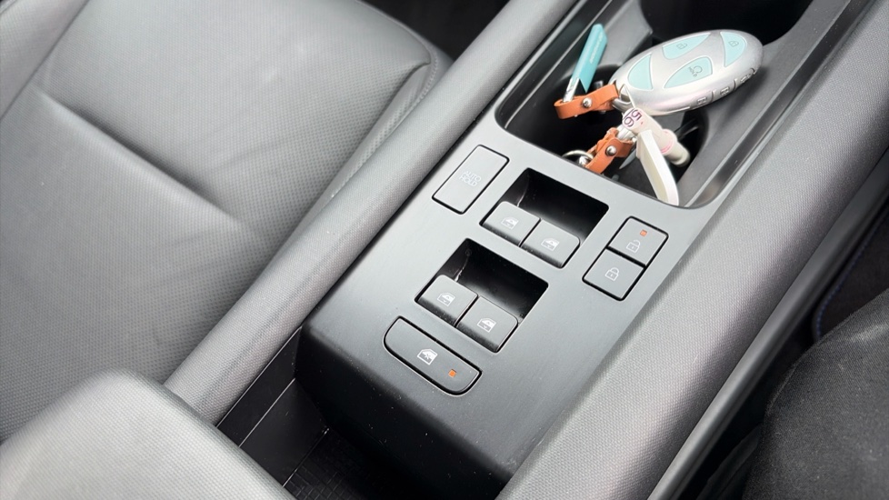 Hyundai IONIQ 6 239kW Ultimate 77kWh 4dr AWD Auto Electric Saloon - Image 36