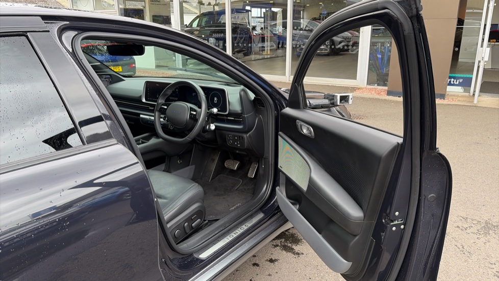 Hyundai IONIQ 6 239kW Ultimate 77kWh 4dr AWD Auto Electric Saloon - Image 45