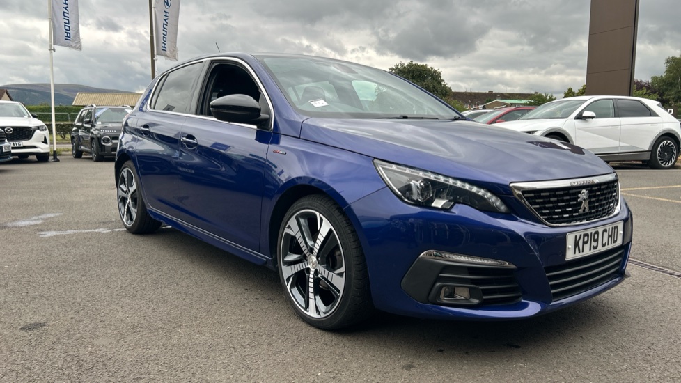 Peugeot 308 1.5 BlueHDi 130 GT Line 5dr Diesel Hatchback - Image 31