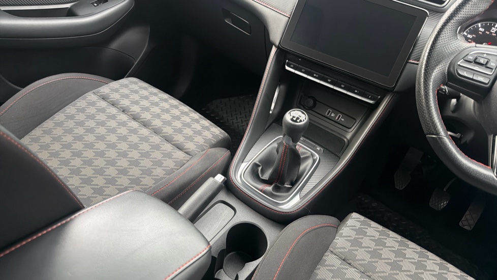 MG ZS 1.5 VTi-TECH Excite 5dr Petrol Hatchback - Image 14