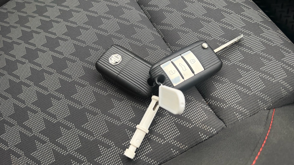 MG ZS 1.5 VTi-TECH Excite 5dr Petrol Hatchback - Image 20