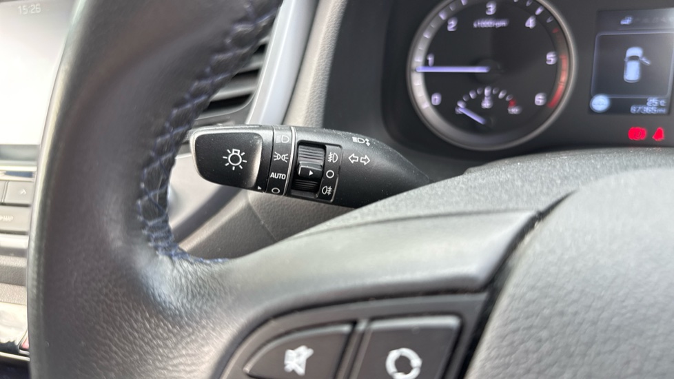 Hyundai TUCSON 1.7 CRDi Blue Drive SE Nav 5dr 2WD Diesel Estate - Image 30
