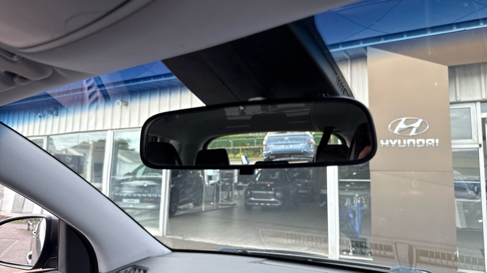 Hyundai TUCSON 1.7 CRDi Blue Drive SE Nav 5dr 2WD Diesel Estate - Image 36