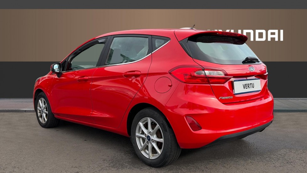 Ford Fiesta 1.1 Zetec 5dr Petrol Hatchback - Image 2