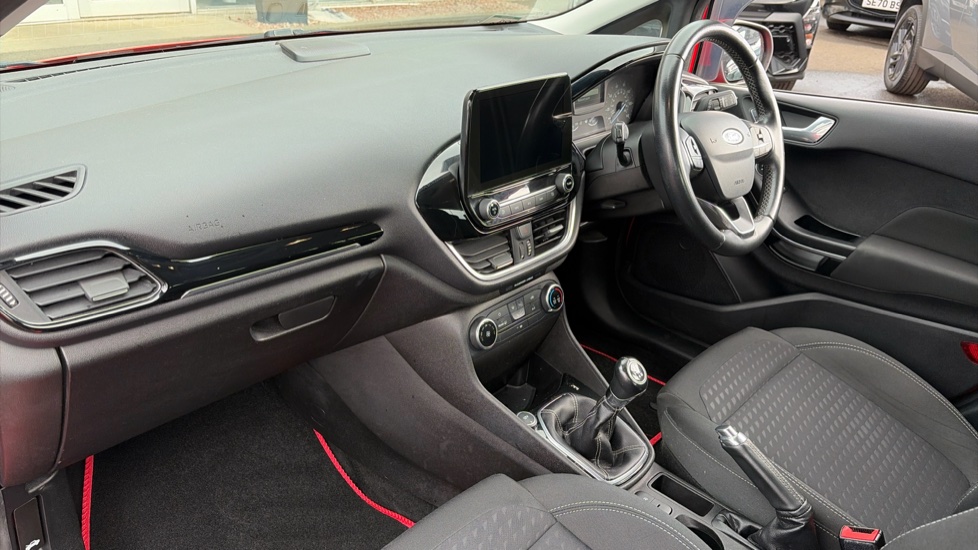 Ford Fiesta 1.1 Zetec 5dr Petrol Hatchback - Image 9