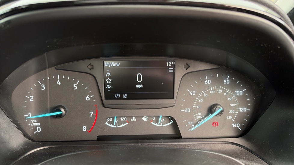 Ford Fiesta 1.1 Zetec 5dr Petrol Hatchback - Image 37