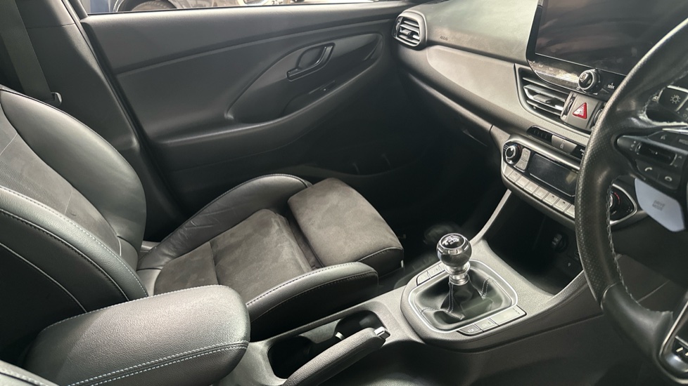 Hyundai I30 Fastback 2.0T GDi N Performance 5dr Petrol Hatchback - Image 14