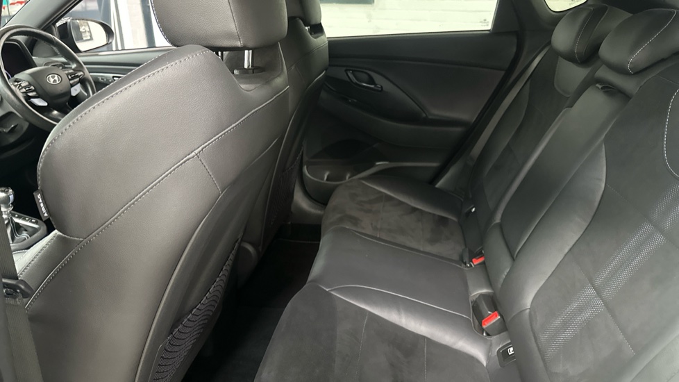 Hyundai I30 Fastback 2.0T GDi N Performance 5dr Petrol Hatchback - Image 16