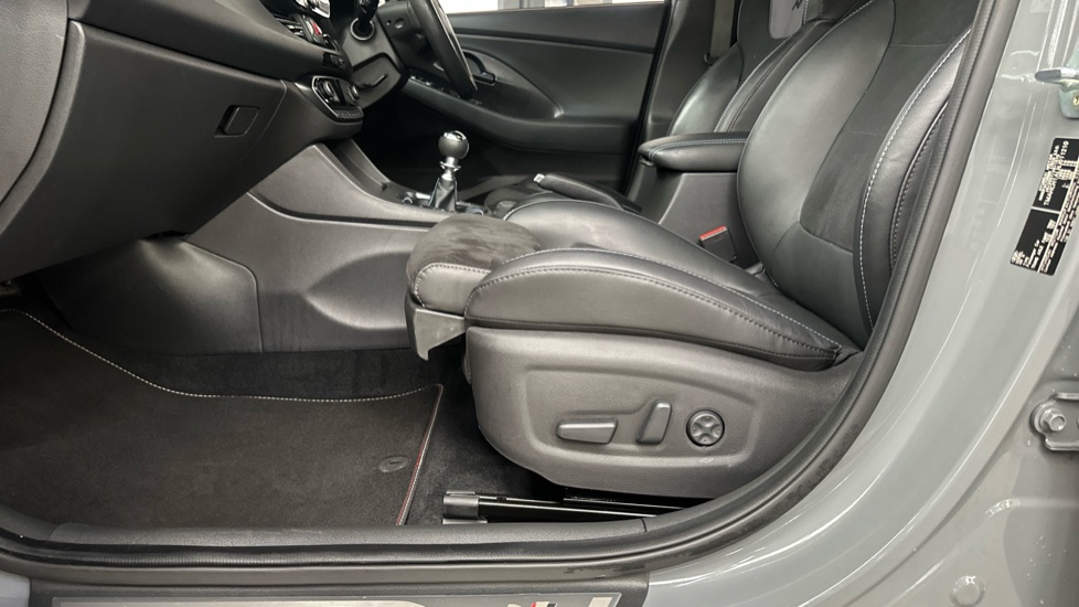 Hyundai I30 Fastback 2.0T GDi N Performance 5dr Petrol Hatchback - Image 22