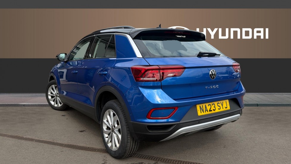 Volkswagen T-Roc 1.0 TSI Life 5dr Petrol Hatchback - Image 2