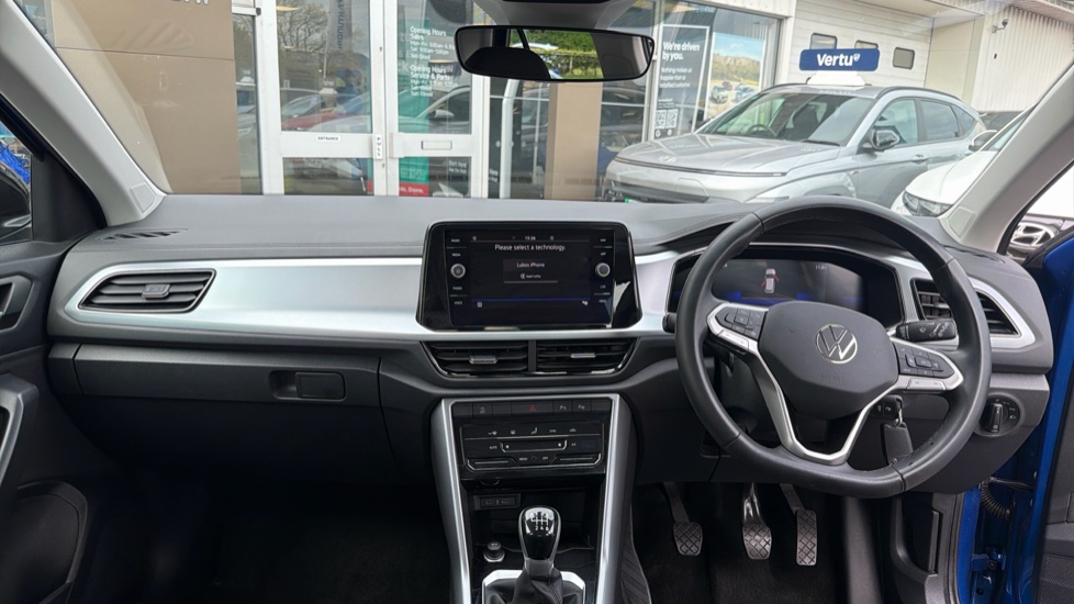 Volkswagen T-Roc 1.0 TSI Life 5dr Petrol Hatchback - Image 10