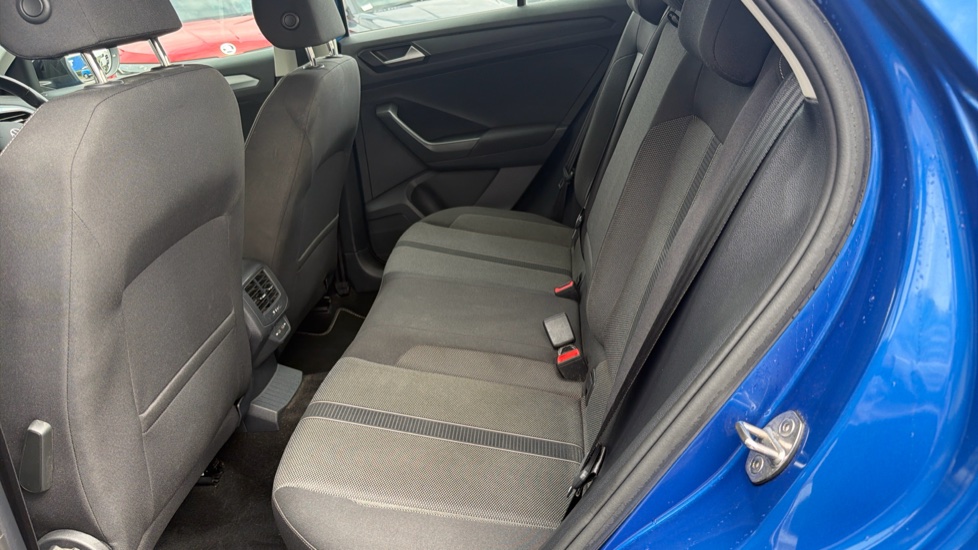 Volkswagen T-Roc 1.0 TSI Life 5dr Petrol Hatchback - Image 16