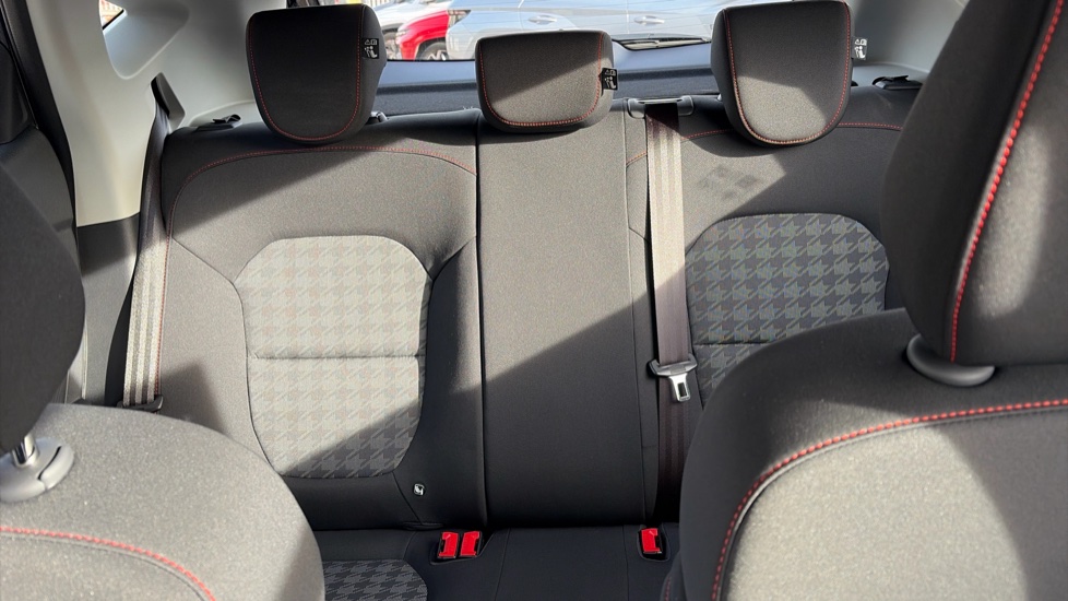 MG ZS 1.0T GDi Excite 5dr DCT Petrol Hatchback - Image 15