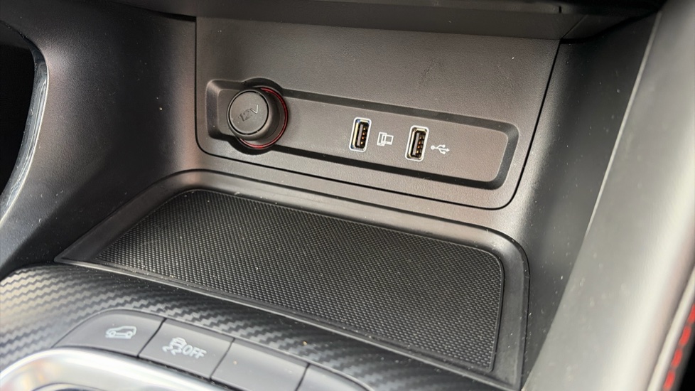 MG ZS 1.0T GDi Excite 5dr DCT Petrol Hatchback - Image 27