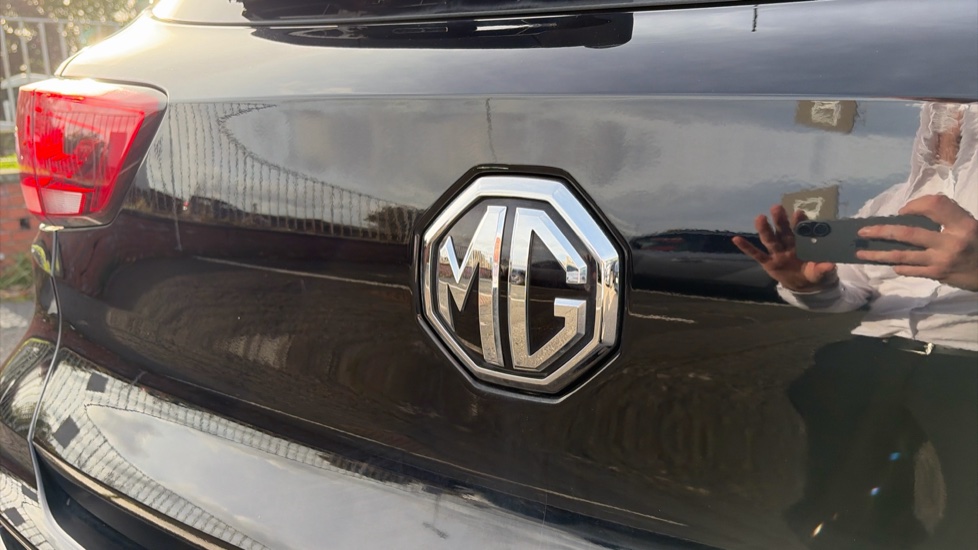 MG ZS 1.0T GDi Excite 5dr DCT Petrol Hatchback - Image 44
