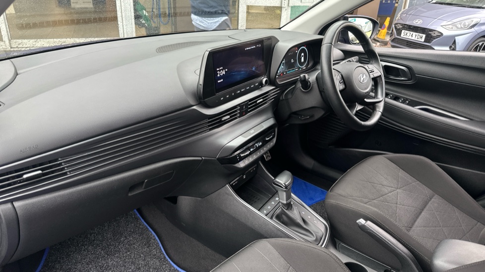 Hyundai BAYON 1.0 TGDi [120] 48V MHEV Premium 5dr DCT Petrol Hatchback - Image 9