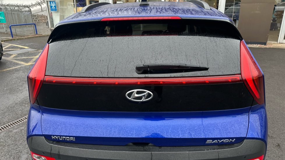 Hyundai BAYON 1.0 TGDi [120] 48V MHEV Premium 5dr DCT Petrol Hatchback - Image 23