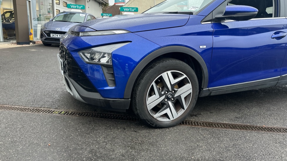 Hyundai BAYON 1.0 TGDi [120] 48V MHEV Premium 5dr DCT Petrol Hatchback - Image 26