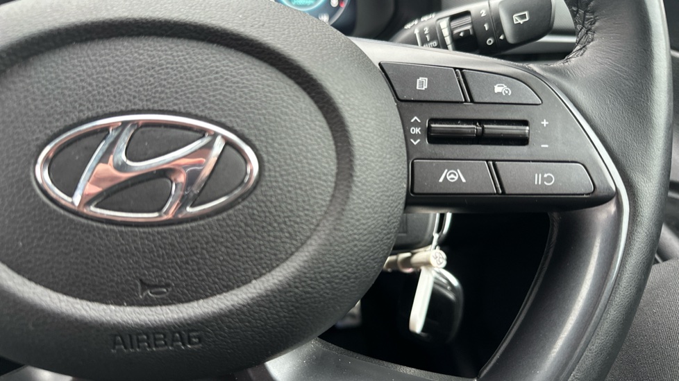 Hyundai BAYON 1.0 TGDi [120] 48V MHEV Premium 5dr DCT Petrol Hatchback - Image 30