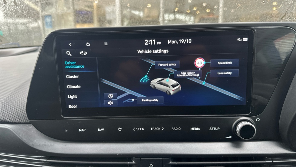 Hyundai BAYON 1.0 TGDi [120] 48V MHEV Premium 5dr DCT Petrol Hatchback - Image 43