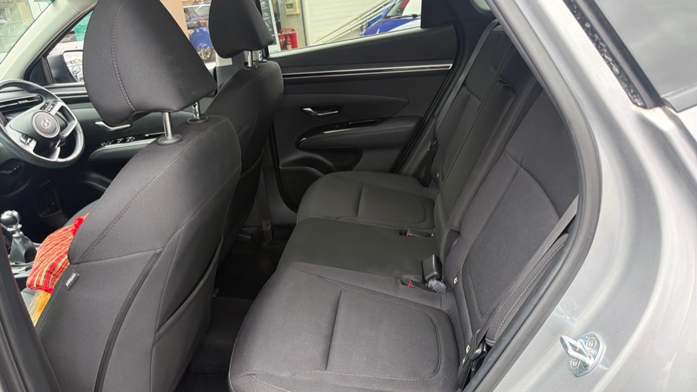 Hyundai TUCSON 1.6 TGDi SE Connect 5dr 2WD Petrol Estate - Image 16