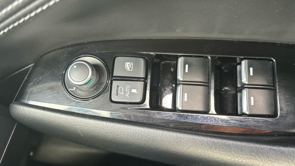 Mazda 6 2.0 Sport Nav+ 4dr Petrol Saloon - Image 28